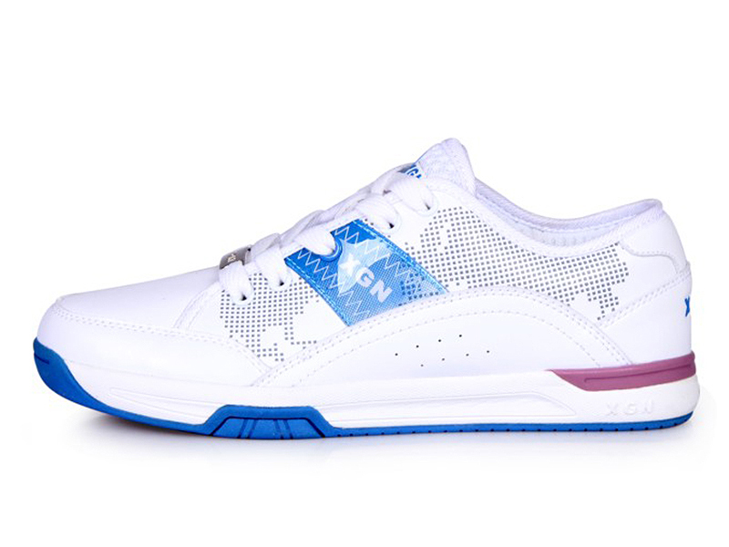 凤凰户外健步鞋